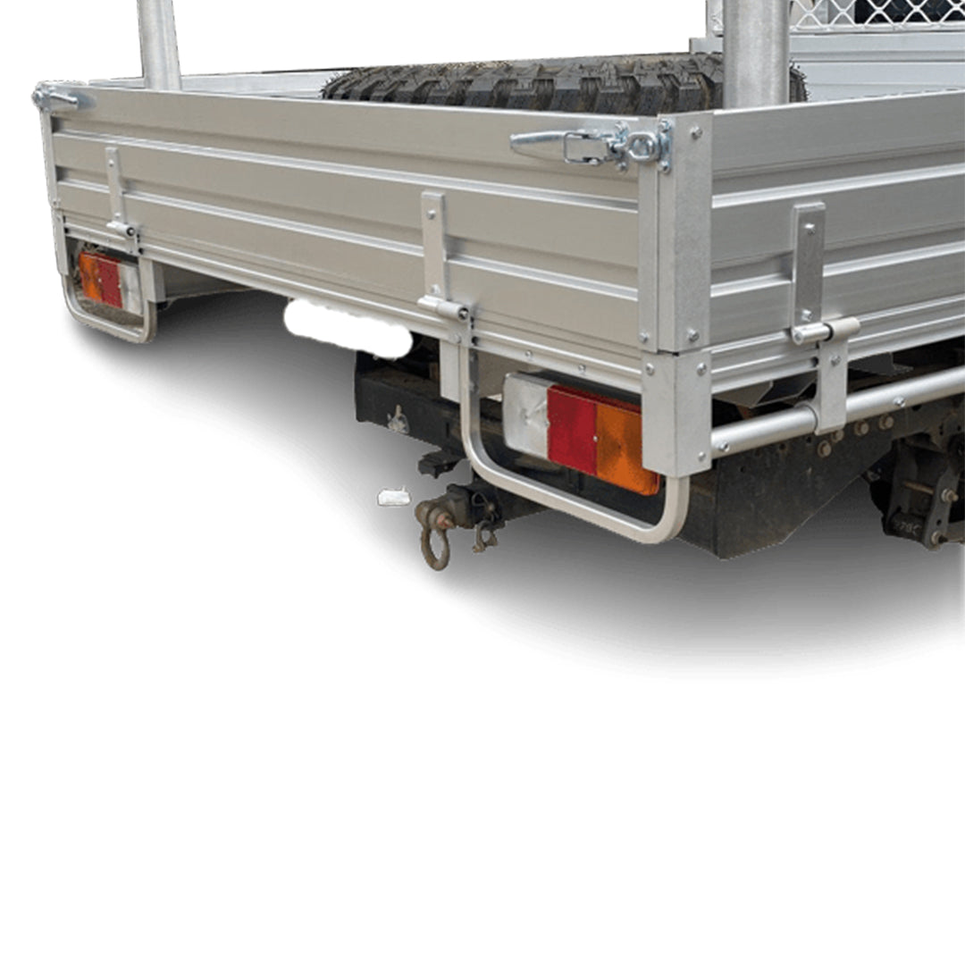 2100 SPACE CAB COMMERCIAL ALUMINIUM TRAY